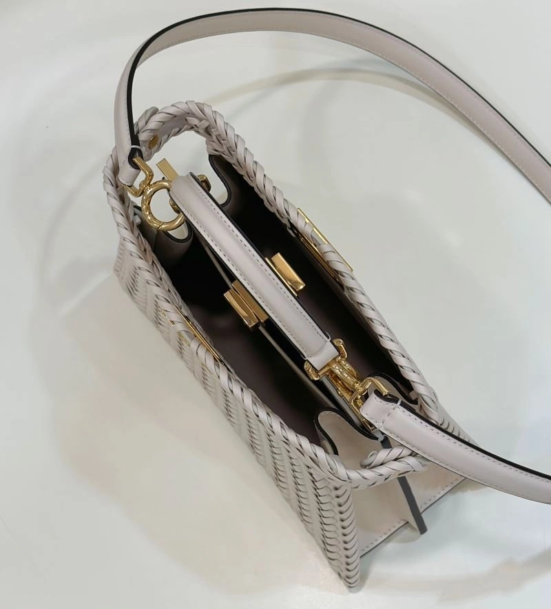 Fendi Peekaboo Bags Bold 57730