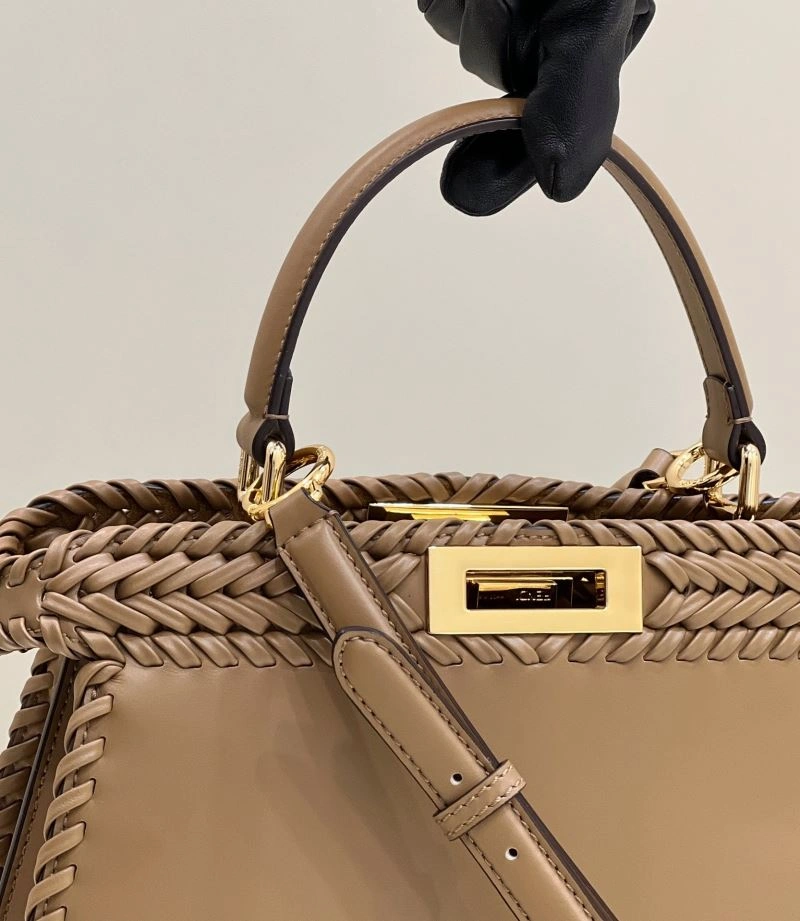 Fendi Peekaboo Bags Classic 57737