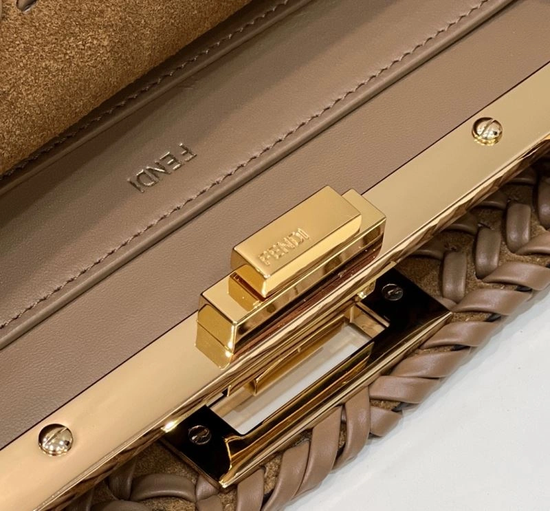 Fendi Peekaboo Bags Classic 57737
