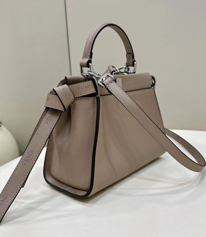 Fendi Peekaboo Bags Cozy 57764