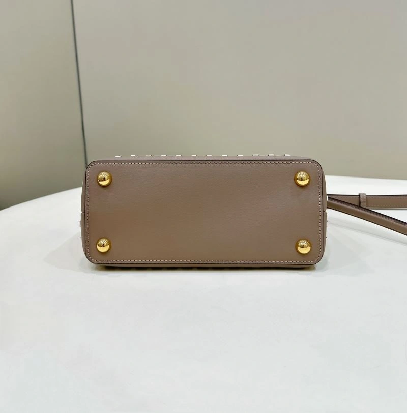 SunProtective Fendi Peekaboo Bags 57725