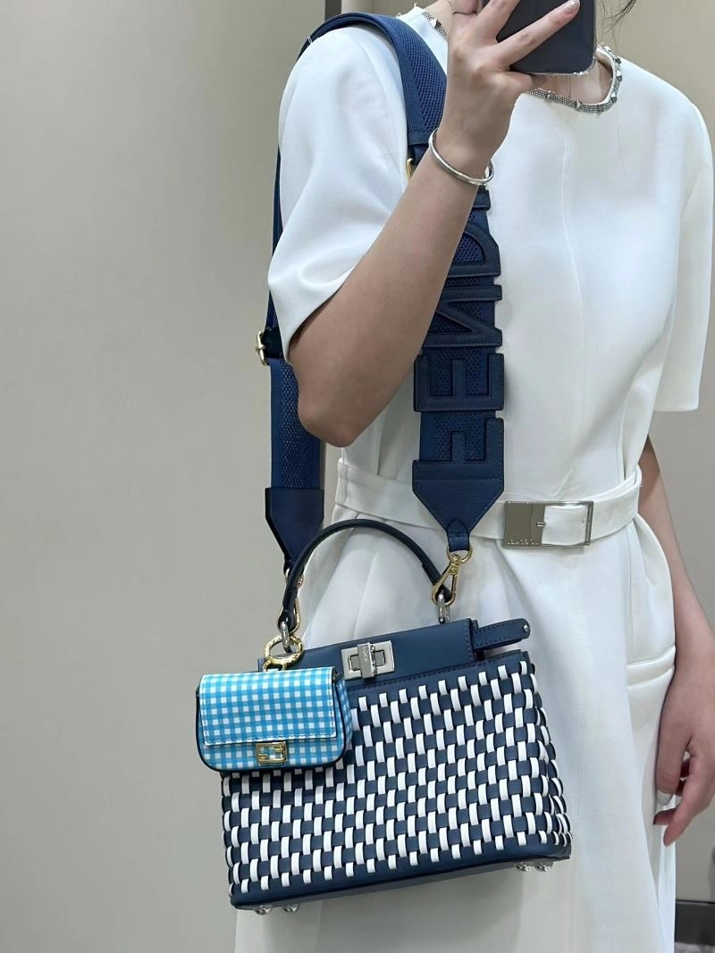 Durable Fendi Peekaboo Bags 57727