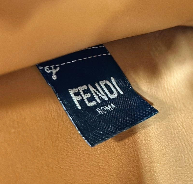 Fendi Peekaboo Bags Compact 57754