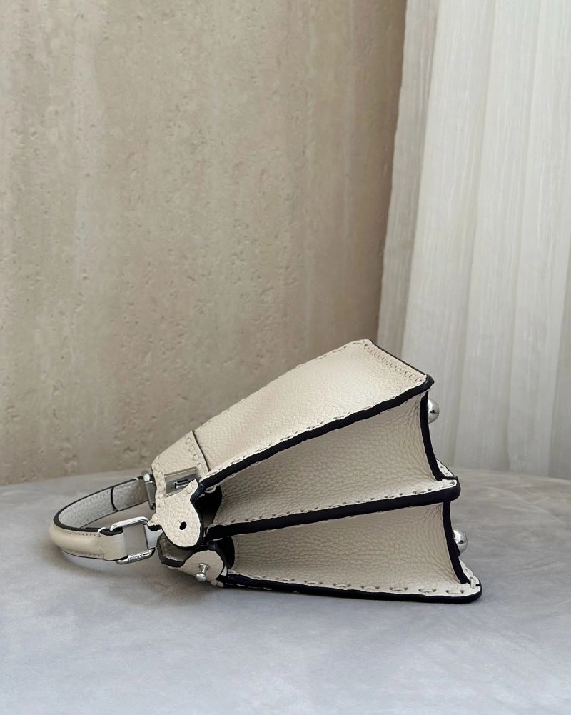 Fendi Peekaboo Bags Premium 57708