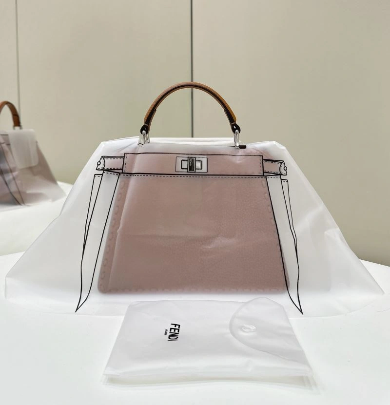 FlexibleFit Fendi Peekaboo Bags 57711