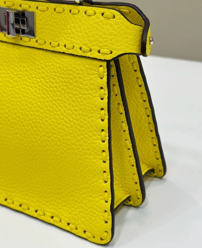 Fendi Peekaboo Bags Unisex 57733
