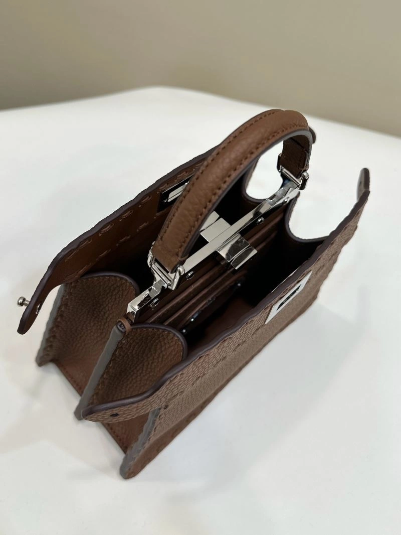 Fendi Peekaboo Bags EasyCare 57705