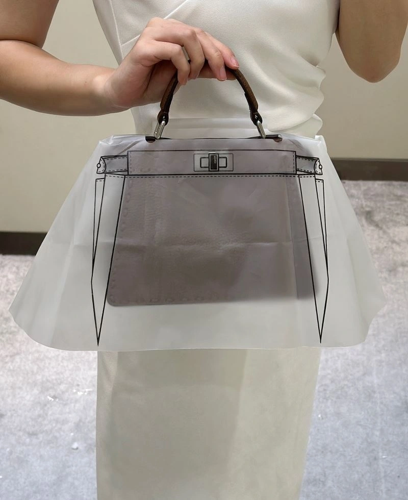 Fendi Peekaboo Bags EasyCare 57705