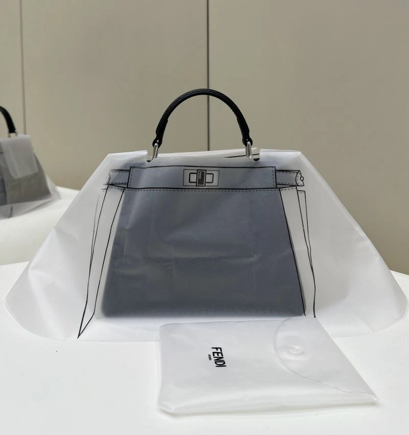 Fendi Peekaboo Bags ZipUp 57709