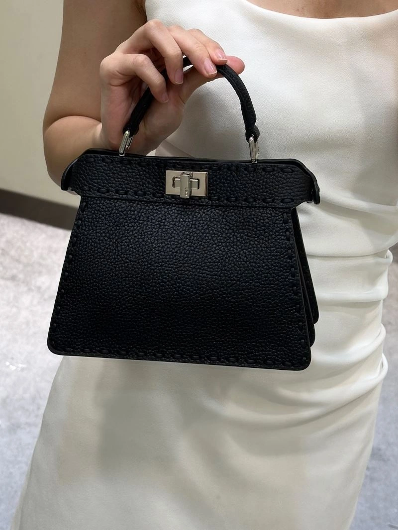 Fendi Peekaboo Bags ZipUp 57709