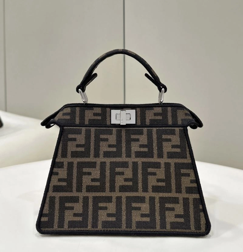 Modern Fendi Peekaboo Bags 57707