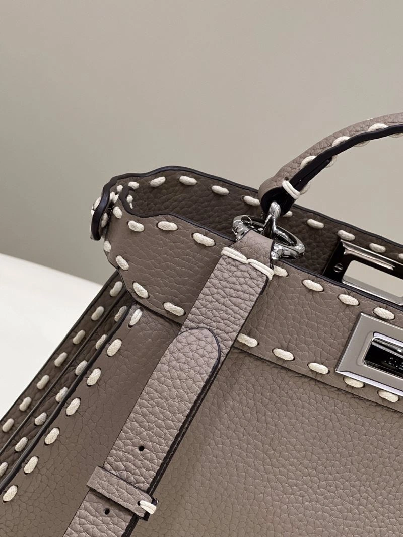 Fendi Peekaboo Bags Lightweight 57699