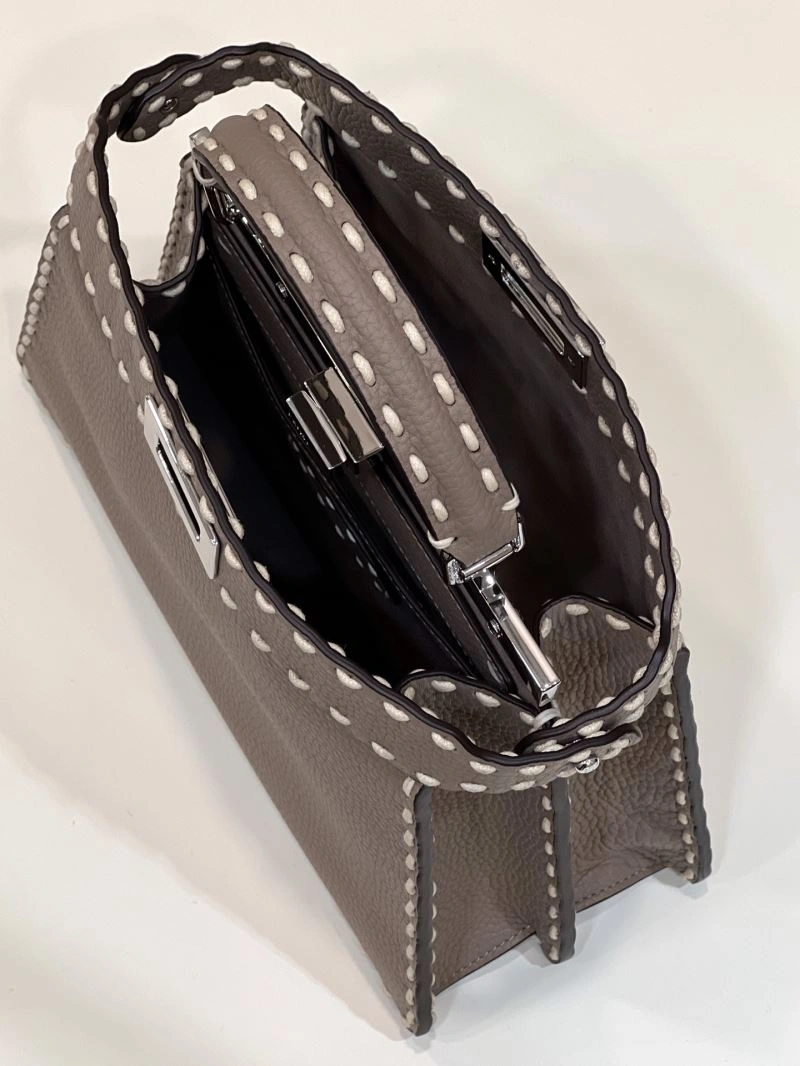 Fendi Peekaboo Bags Lightweight 57699