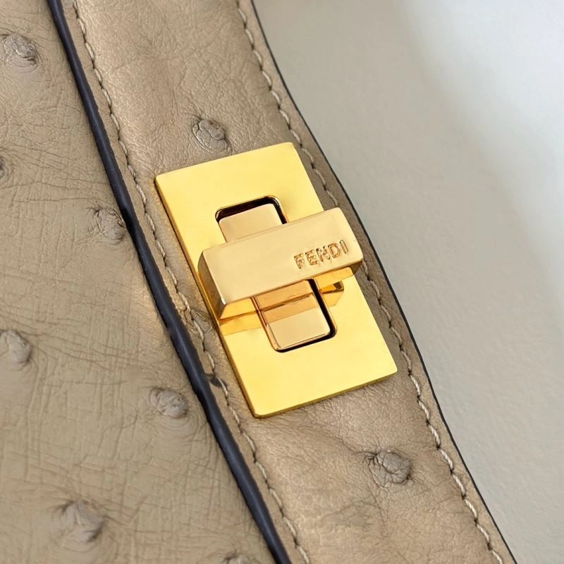Fendi Peekaboo Bags Functional 57772