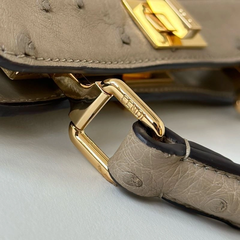 Fendi Peekaboo Bags Functional 57772