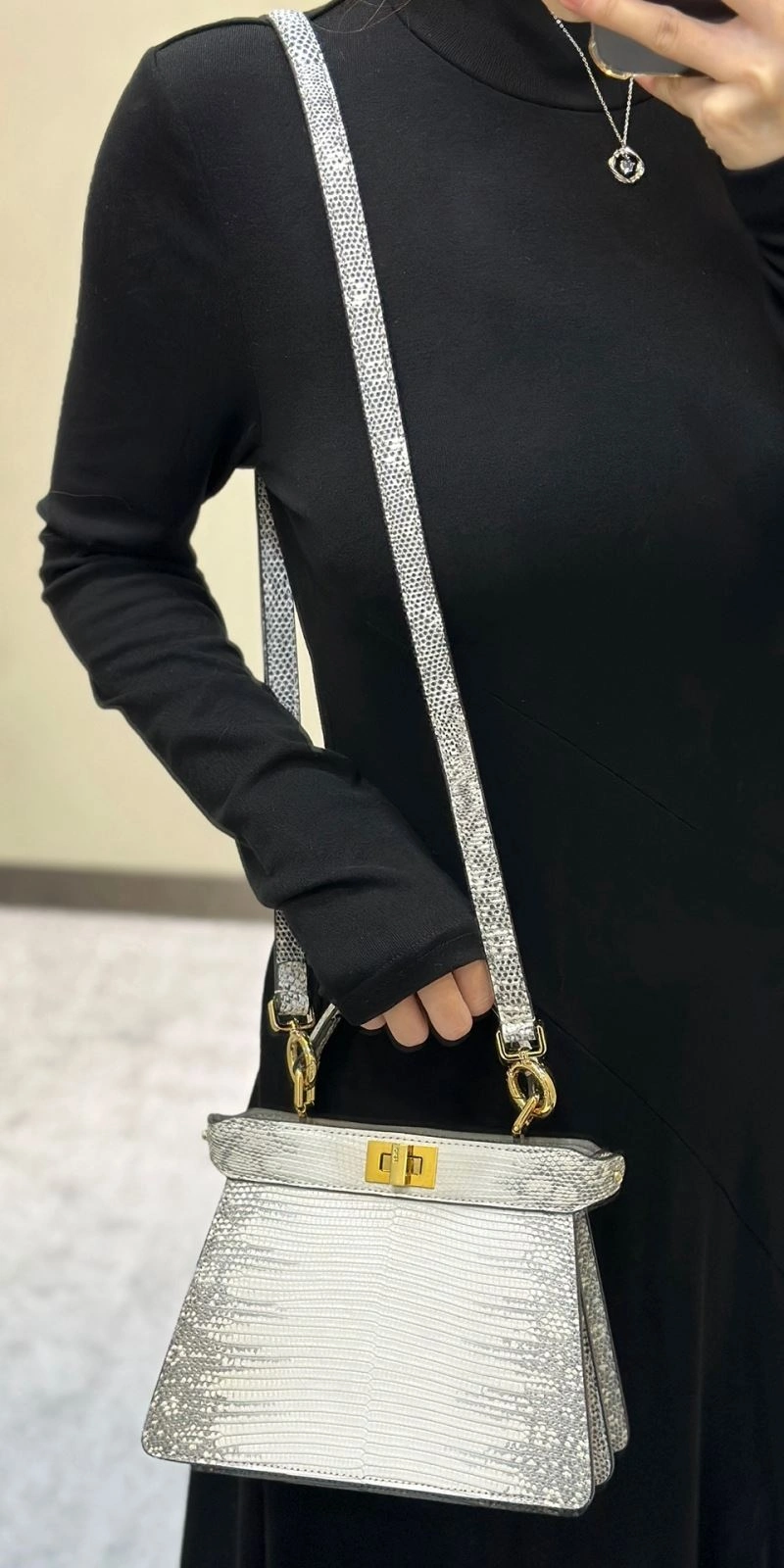 Fendi Peekaboo Bags GoAnywhere 57710