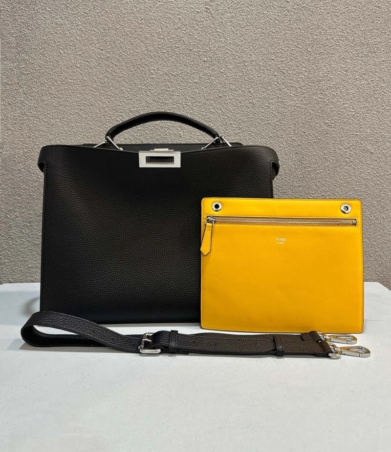 Fendi Peekaboo Bags Cozy 57690