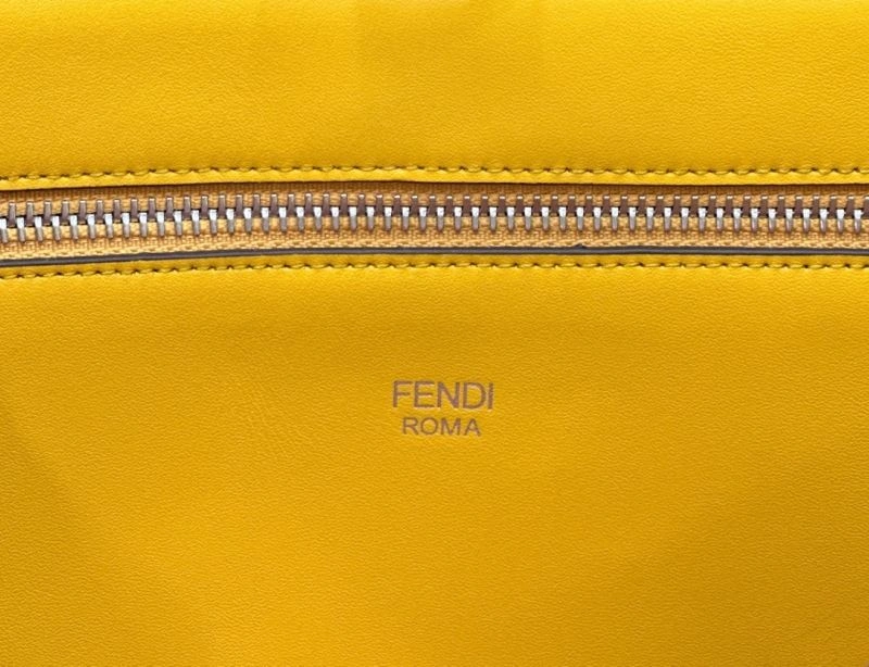 Fendi Peekaboo Bags Cozy 57690