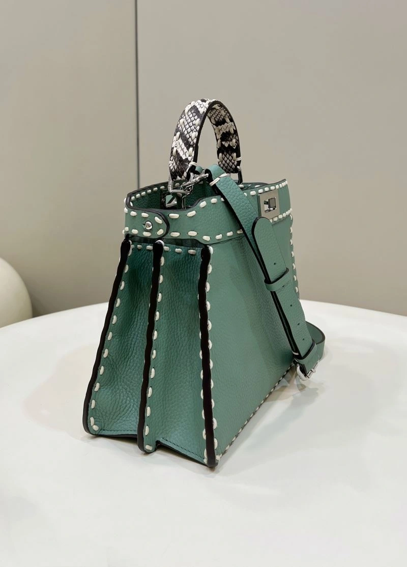 Comfortable Fendi Peekaboo Bags 57770