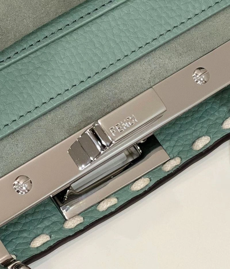 Comfortable Fendi Peekaboo Bags 57770