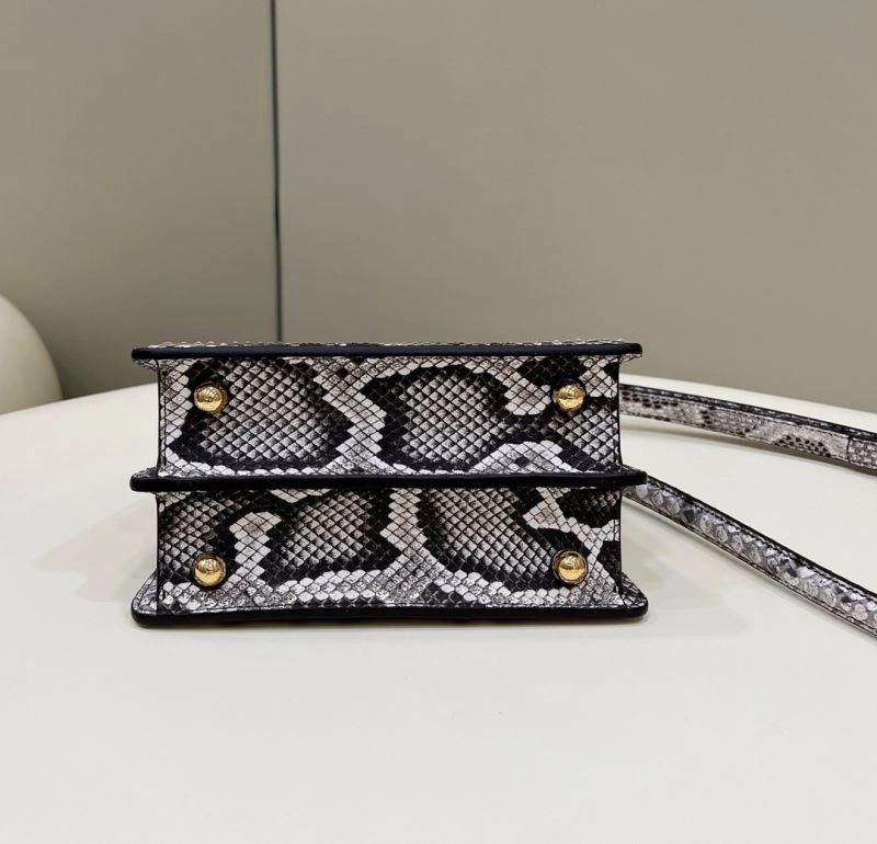 Unique Fendi Peekaboo Bags 57693