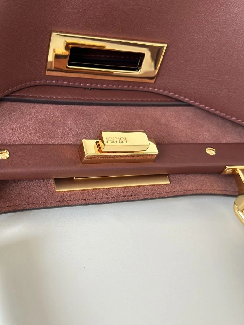 Fendi Peekaboo Bags Stylish 57687