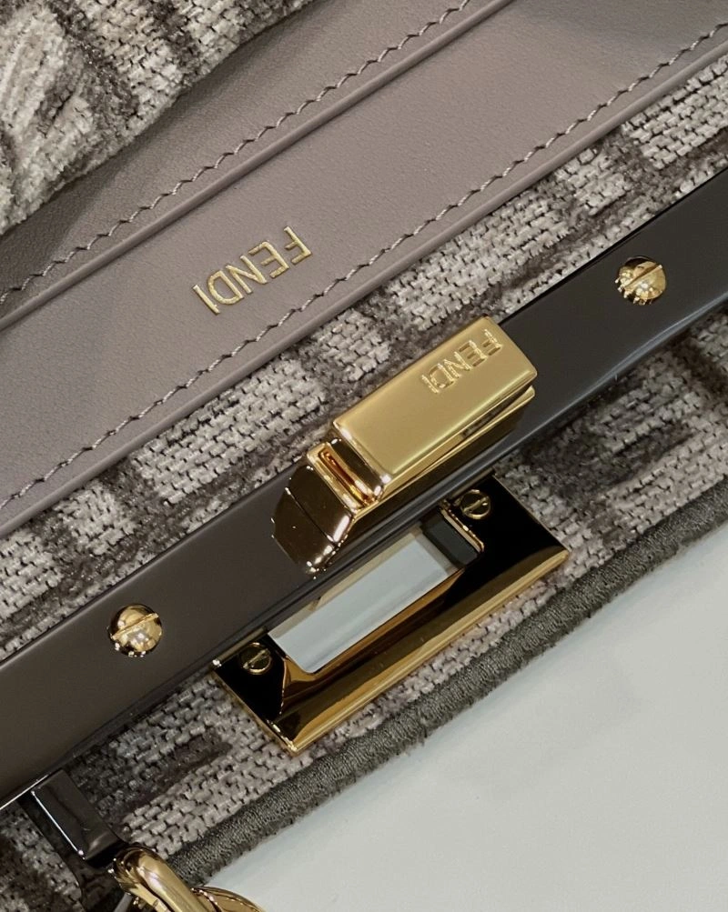 Fendi Peekaboo Bags Versatile 57684