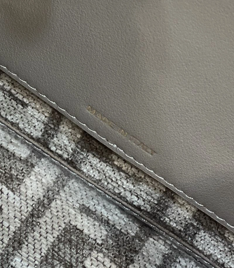 Fendi Peekaboo Bags Versatile 57684