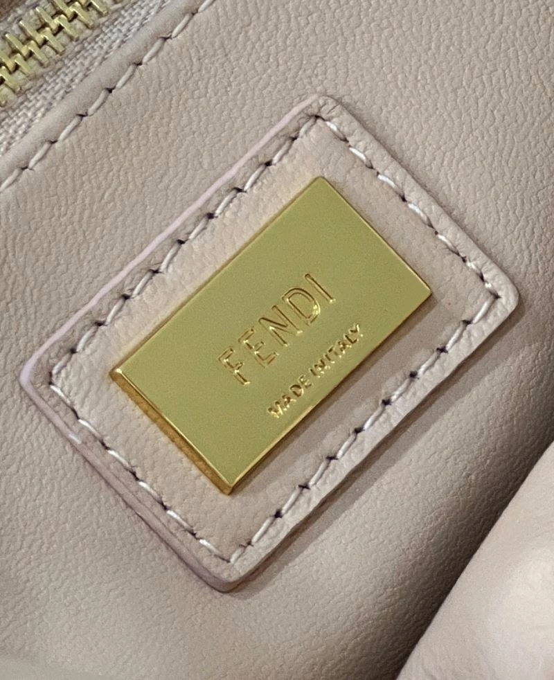 Fendi Peekaboo Bags MultiPurpose 57670