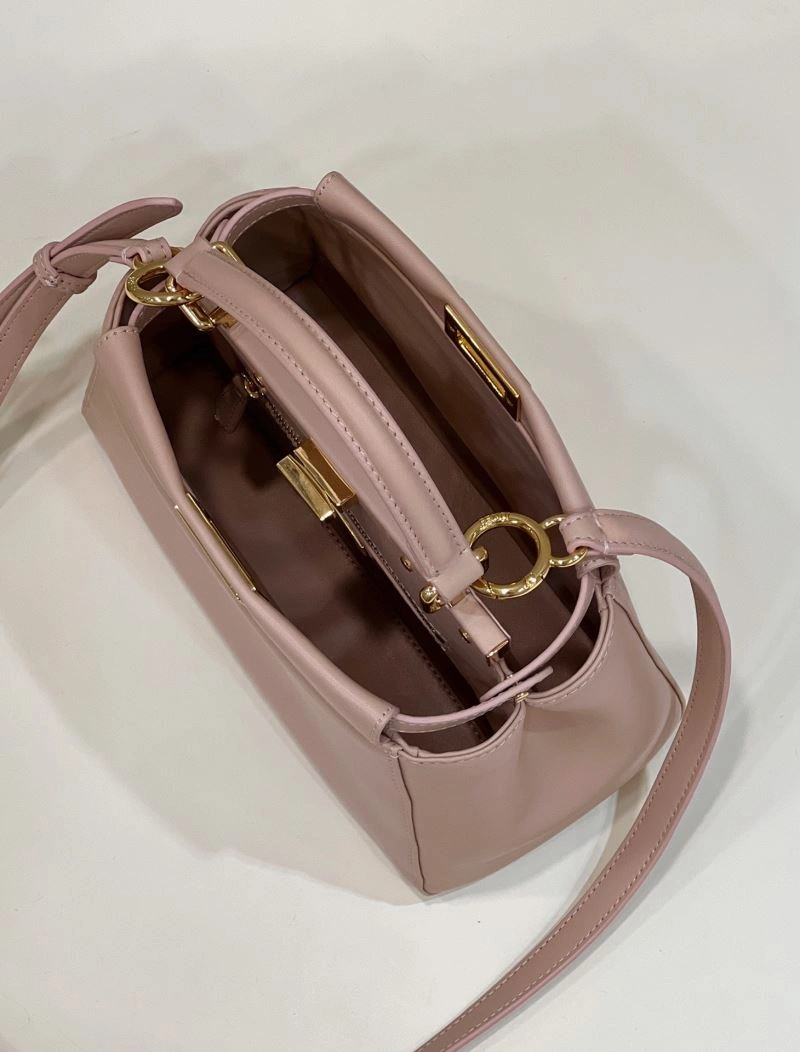 Fendi Peekaboo Bags MultiPurpose 57670