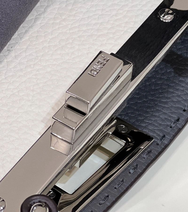 Fendi Peekaboo Bags Comfortable 57666