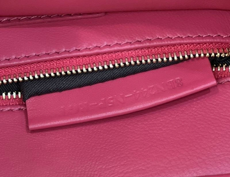 Fendi Peekaboo Bags Durable 57665