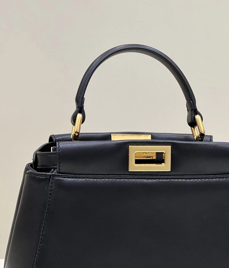 Fendi Peekaboo Bags Breathable 57674