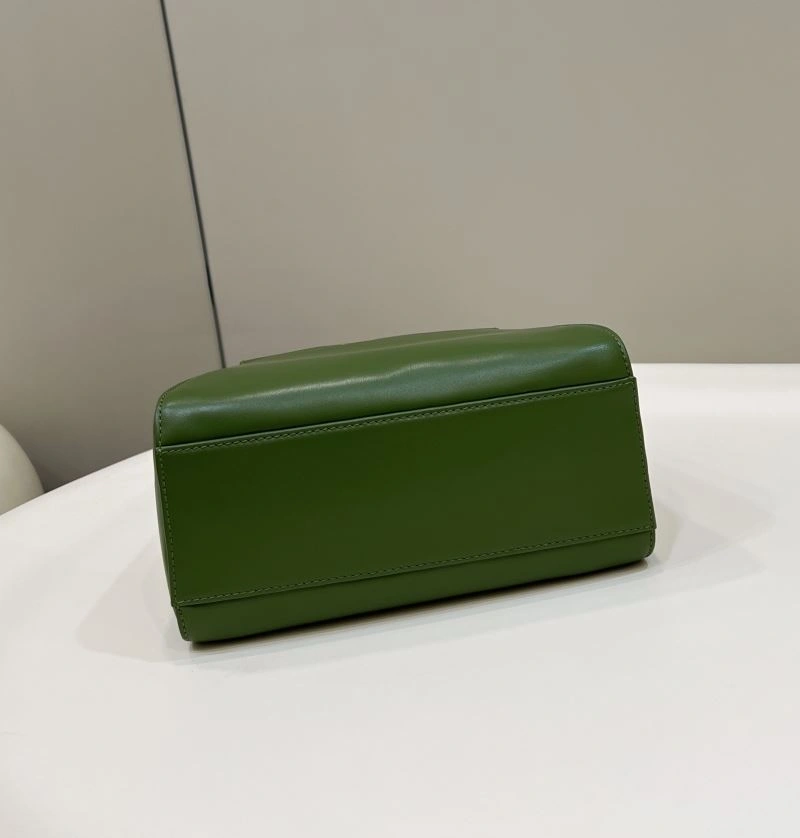 Vibrant Fendi Peekaboo Bags 57661