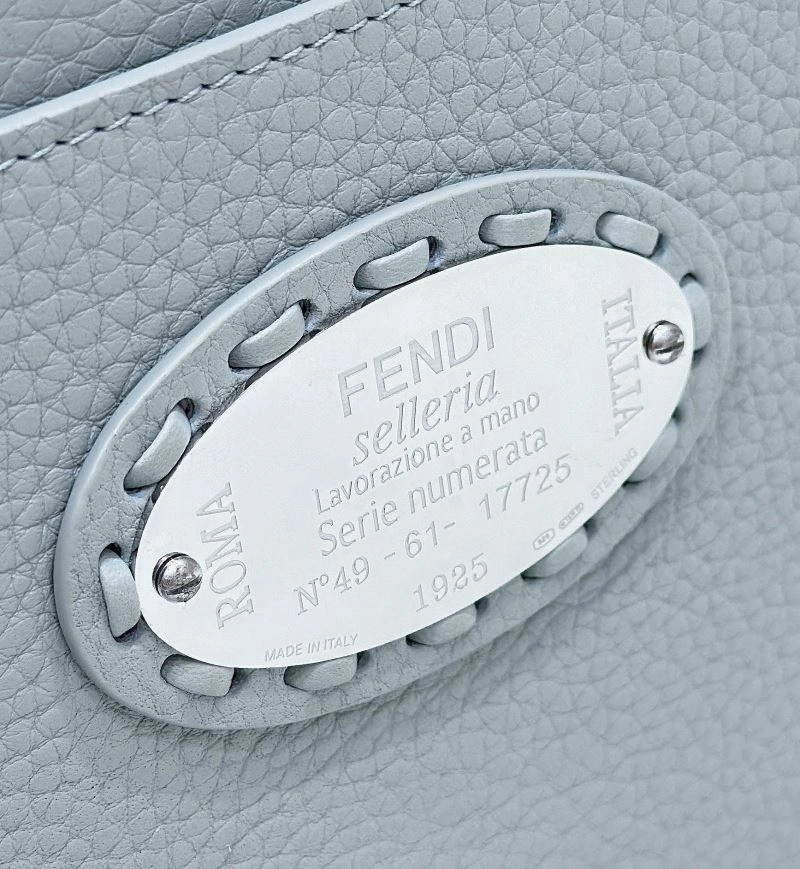 Breathable Fendi Peekaboo Bags 57660