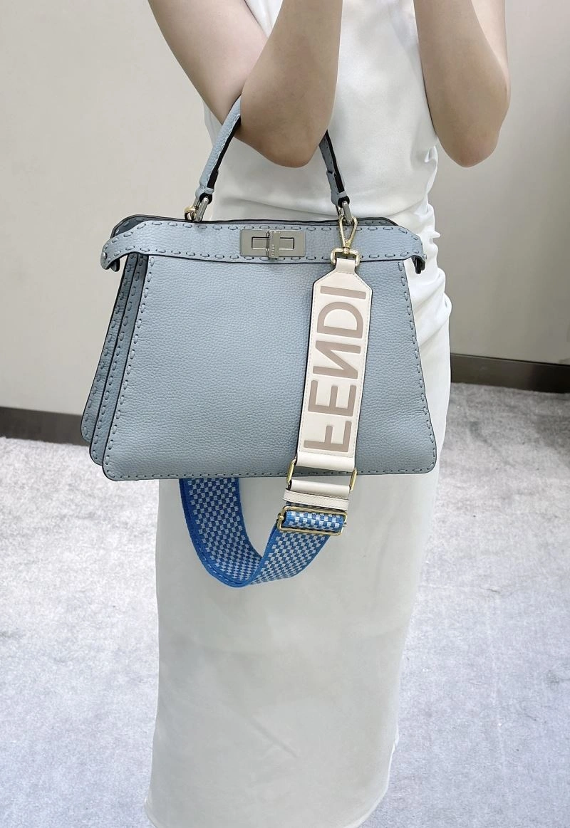 Breathable Fendi Peekaboo Bags 57660