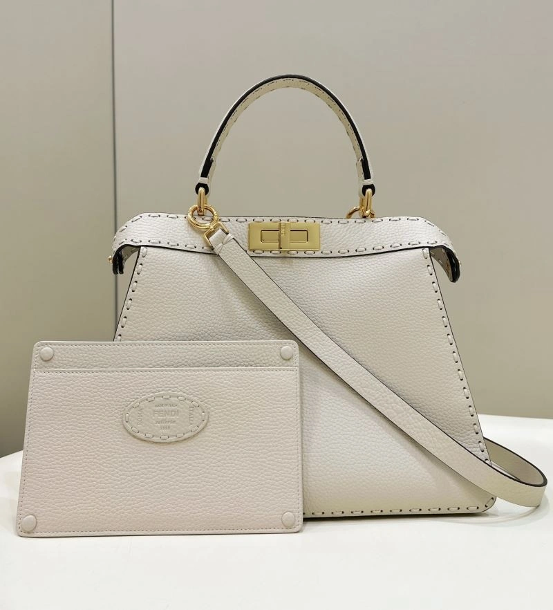 Fendi Peekaboo Bags Trendy 57656