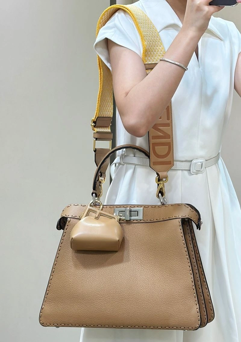 HighQuality Fendi Peekaboo Bags 57655