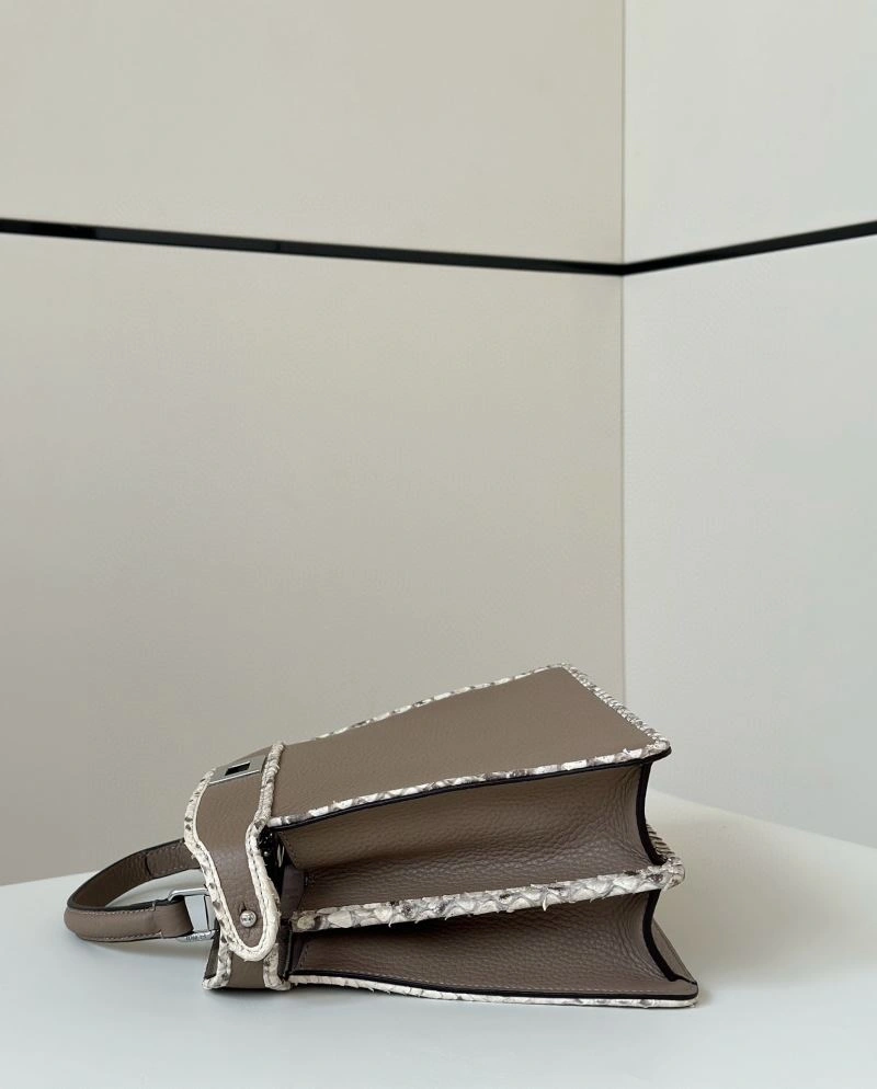 Fendi Peekaboo Bags FastDry 57652