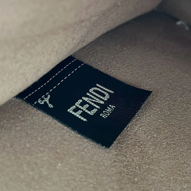 Fendi Peekaboo Bags FastDry 57652