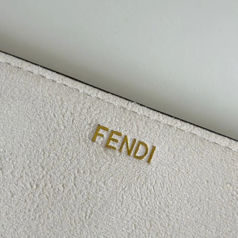 FlexibleFit Fendi Peekaboo Bags 57641