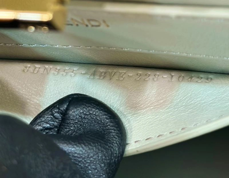Fendi Peekaboo Bags Soft 57685