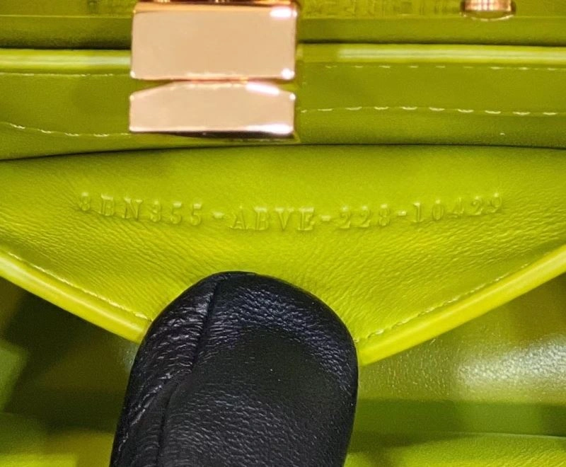 Fendi Peekaboo Bags Durable 57644