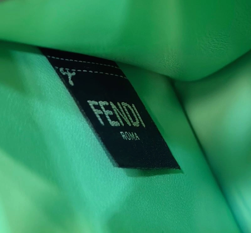 Youthful Fendi Peekaboo Bags 57635