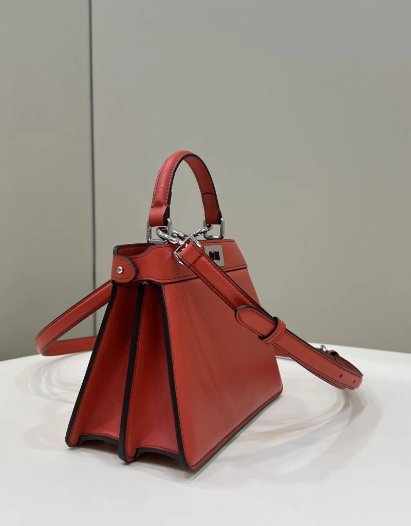 Tailored Fendi Peekaboo Bags 57682