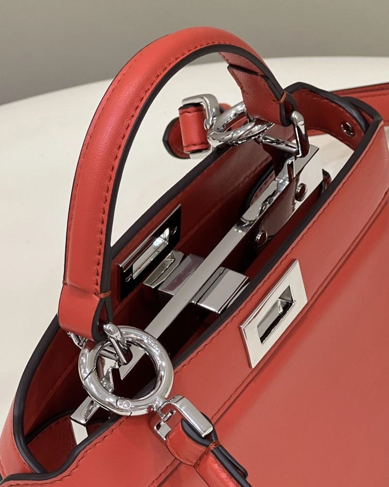 Tailored Fendi Peekaboo Bags 57682