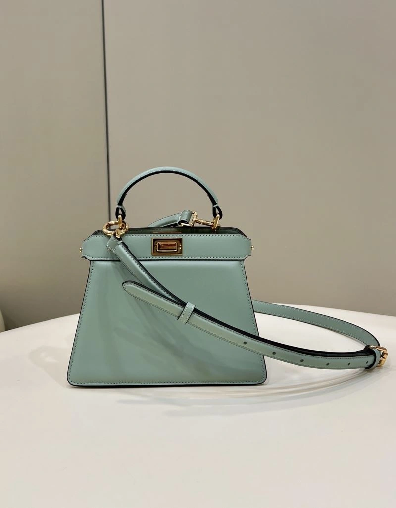 Fendi Peekaboo Bags Lightweight 57642