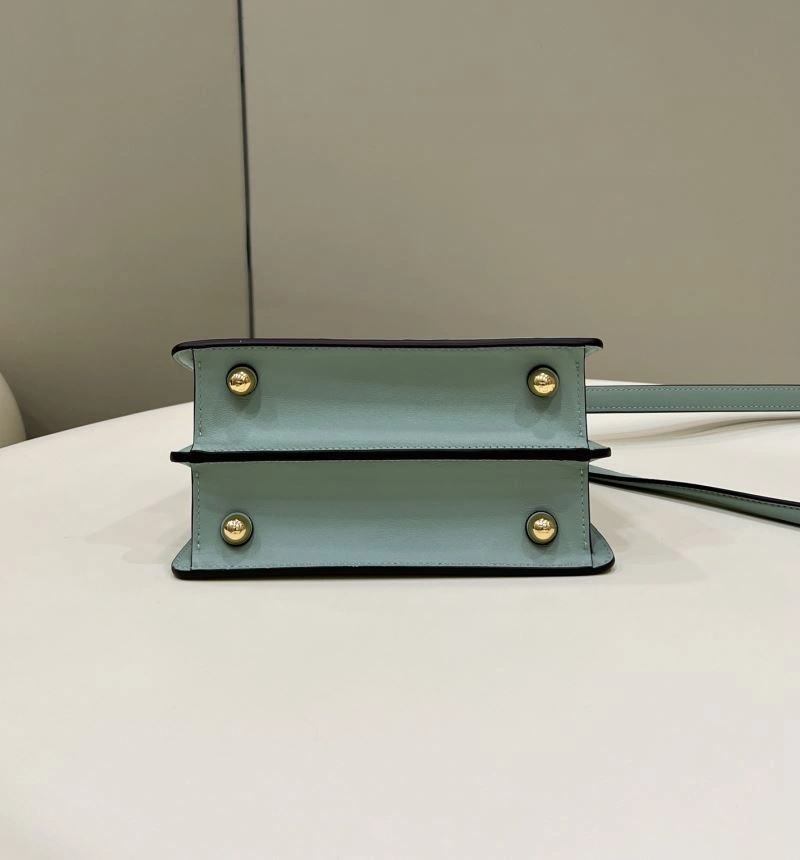 Fendi Peekaboo Bags Lightweight 57642