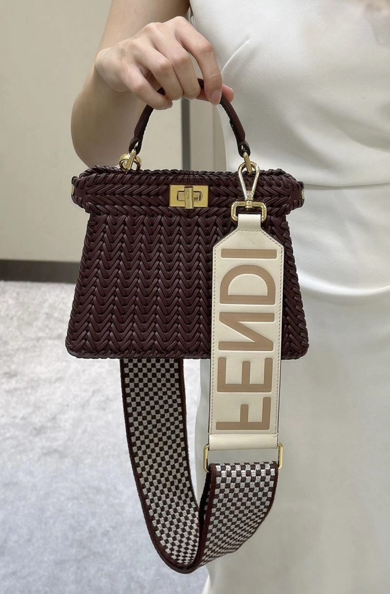 FlexibleFit Fendi Peekaboo Bags 57640