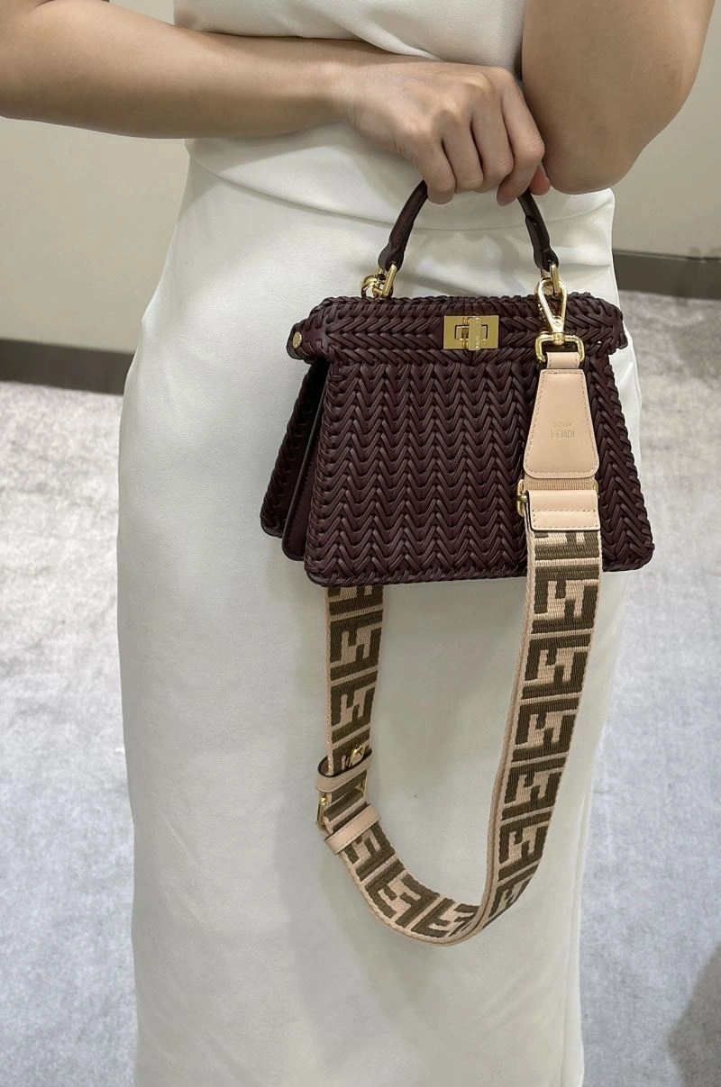 FlexibleFit Fendi Peekaboo Bags 57640
